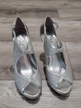 Brash Women's Silver Glitter Crisscross Peep-Toe Heels (Sz 9)